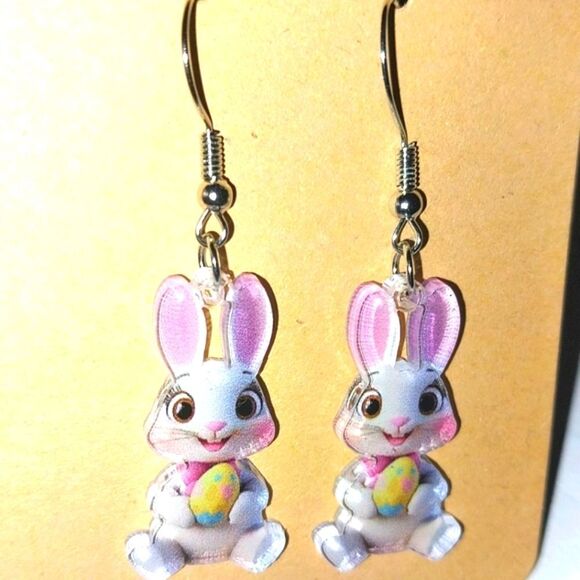 Cute Bunny Earrings - Picture 3 of 5